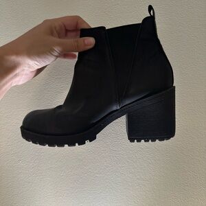 Lulus Black chunky Ankle Boots